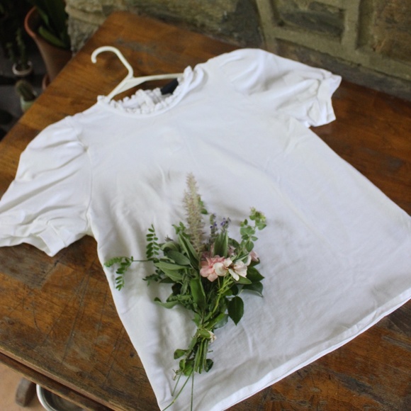 Women's Puff Short Sleeve Blouse - Picture 2 of 7